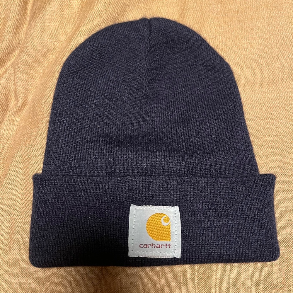 ⭐️ Carhartt Beanie